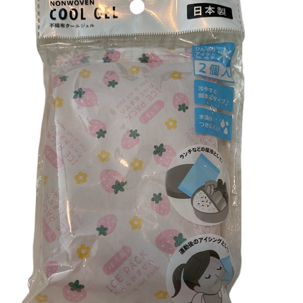 Amifa Cool Gel/Ice Pack. Strawberry/Floral Print. Multicolor.